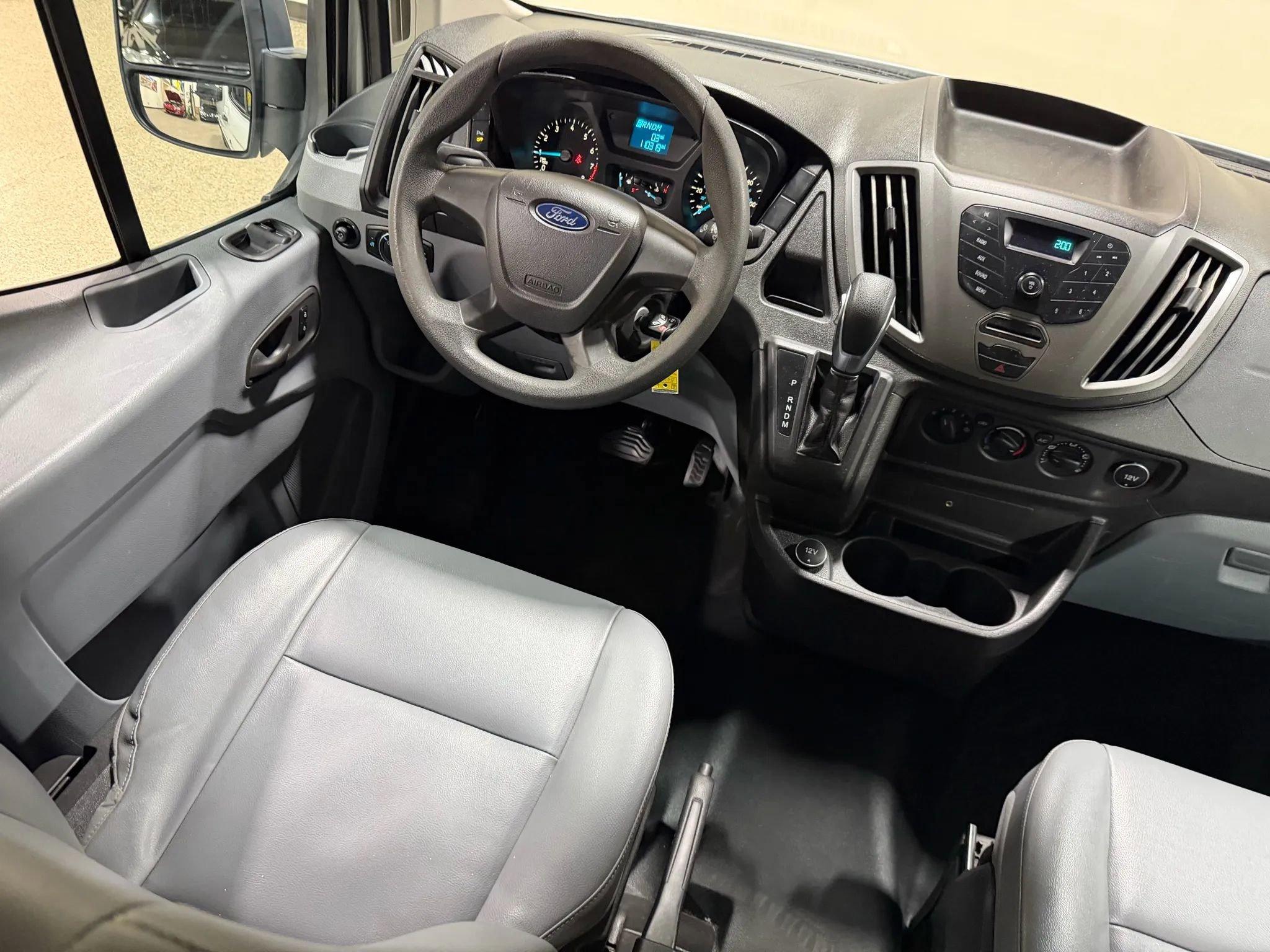 Used 2017 Ford Transit 150 XL image 45