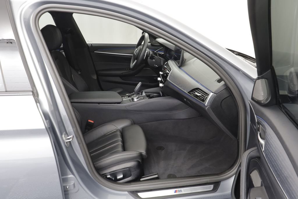 Certified 2023 BMW 530e xDrive w/ Executive Package image 22