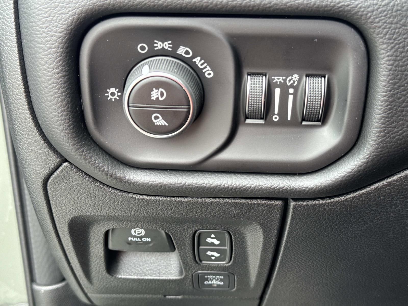New 2026 RAM 1500 Laramie w/ Night Edition AWD/4WD image 20