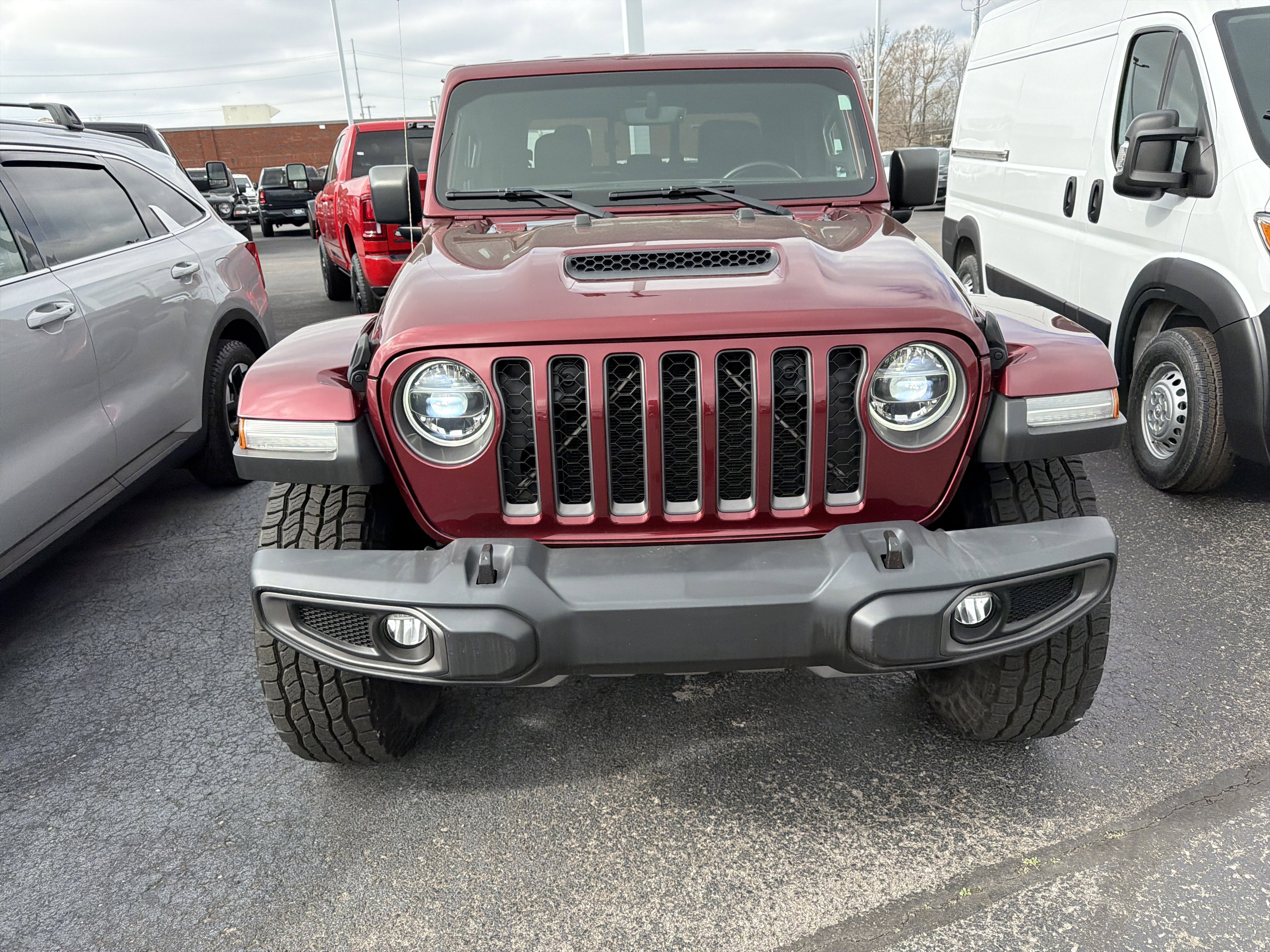 Used 2021 Jeep Gladiator Mojave image 2