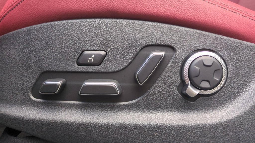 New 2026 Genesis GV70 2.5T Sport Prestige AWD/4WD image 16