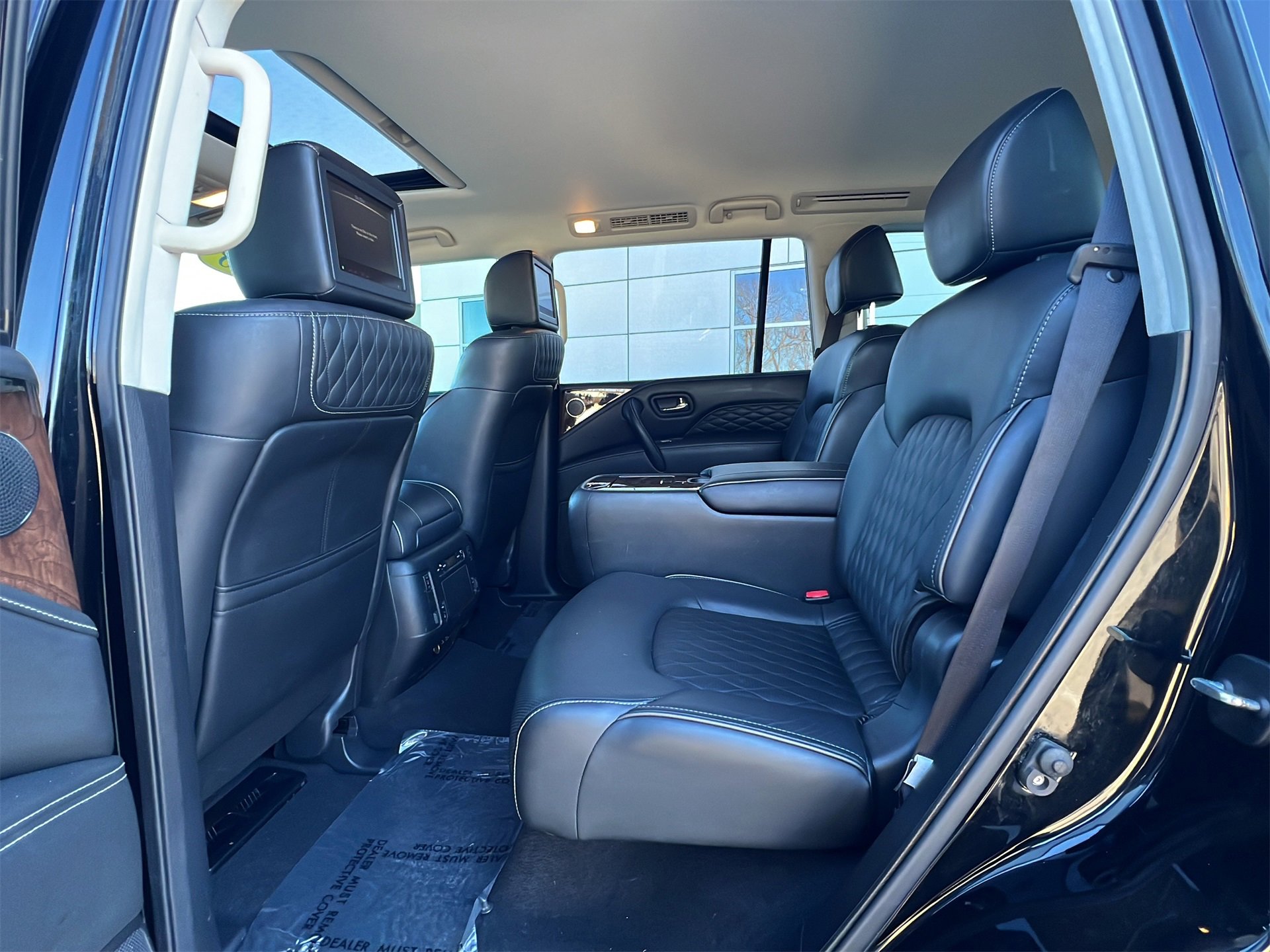 Certified 2018 INFINITI QX80 4WD w/ Deluxe Technology Package image 19