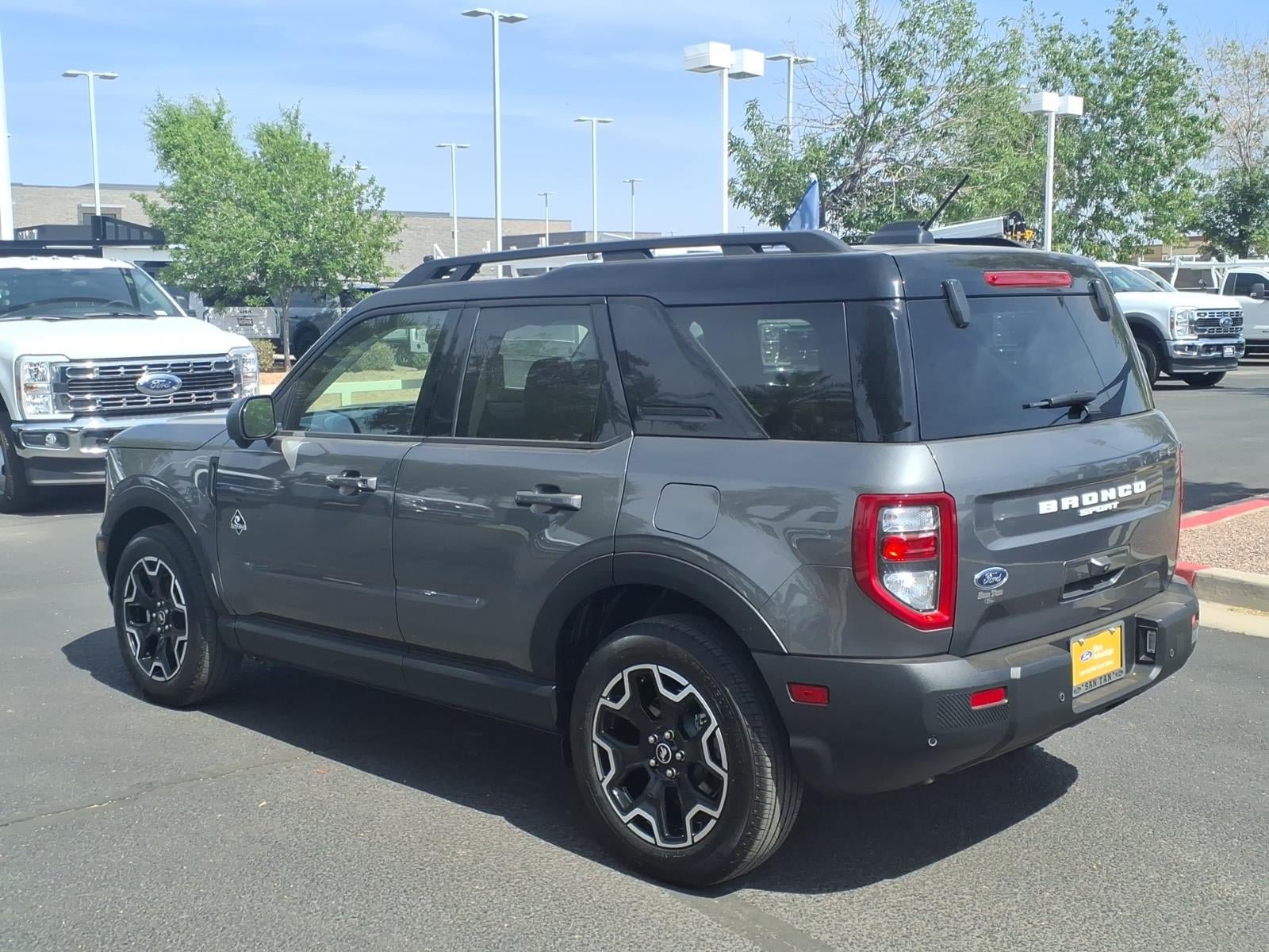 Certified 2025 Ford Bronco Sport Outer Banks w/ Outer Banks Tech Package+ AWD/4WD image 6