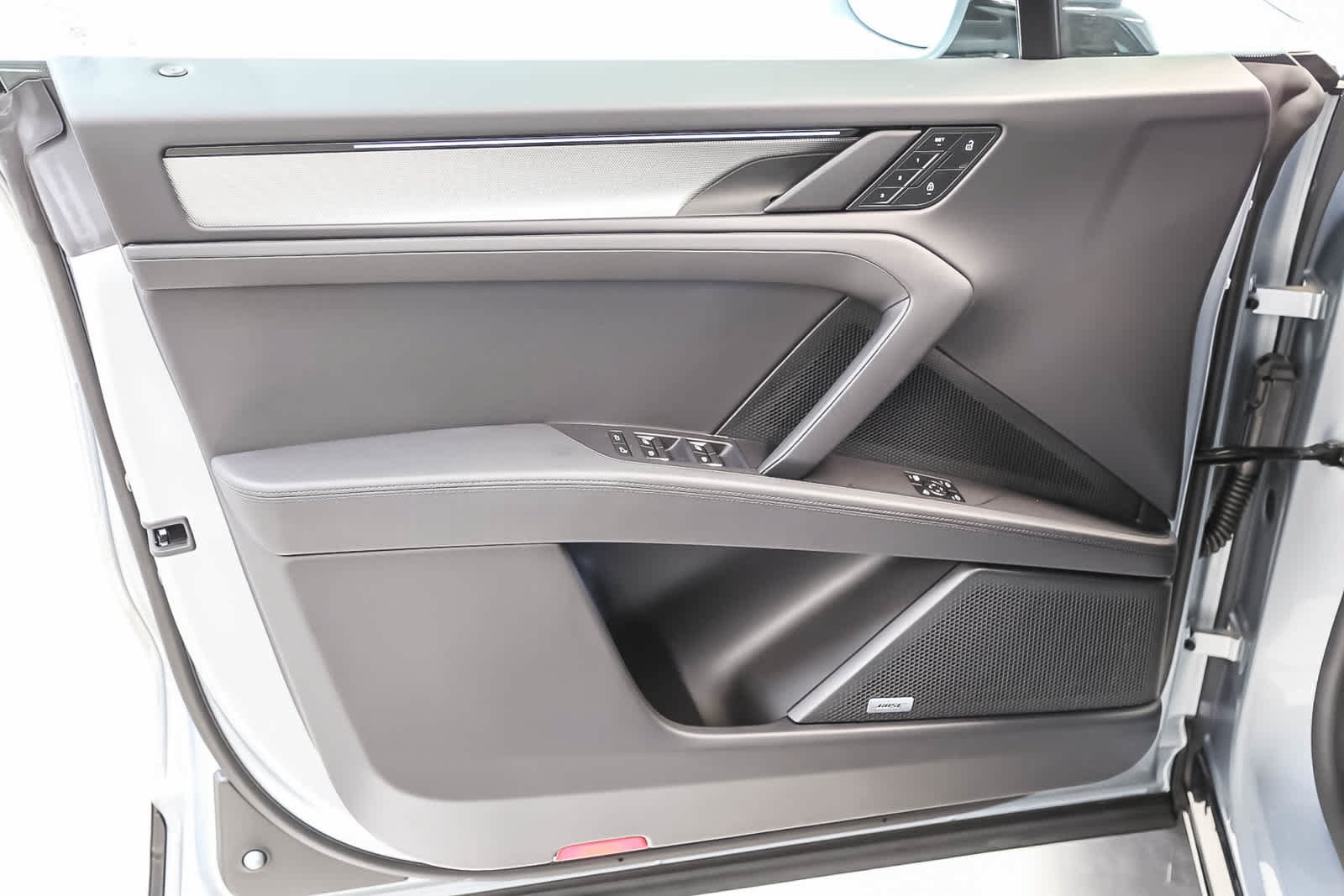 New 2026 Porsche Cayenne S AWD/4WD image 28