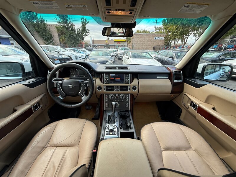 Used 2011 Land Rover Range Rover HSE AWD/4WD image 13