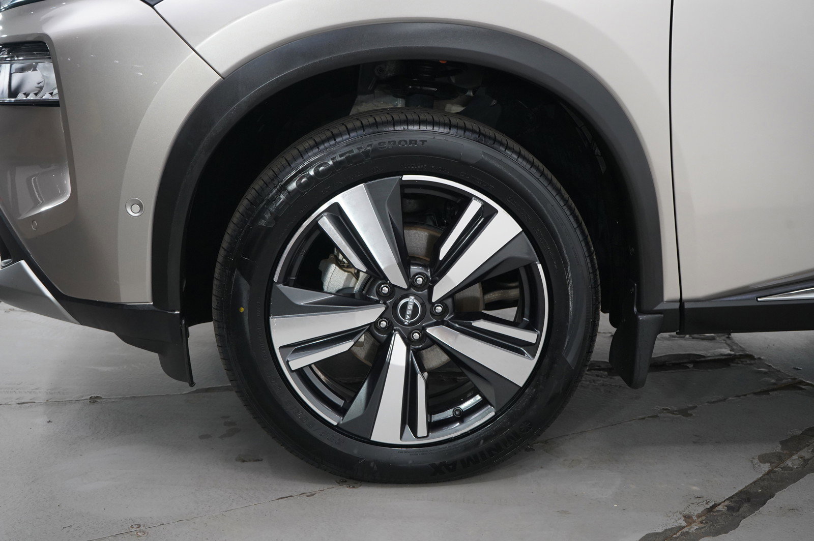 Used 2022 Nissan Rogue Platinum w/ Head-Up Display Package image 31