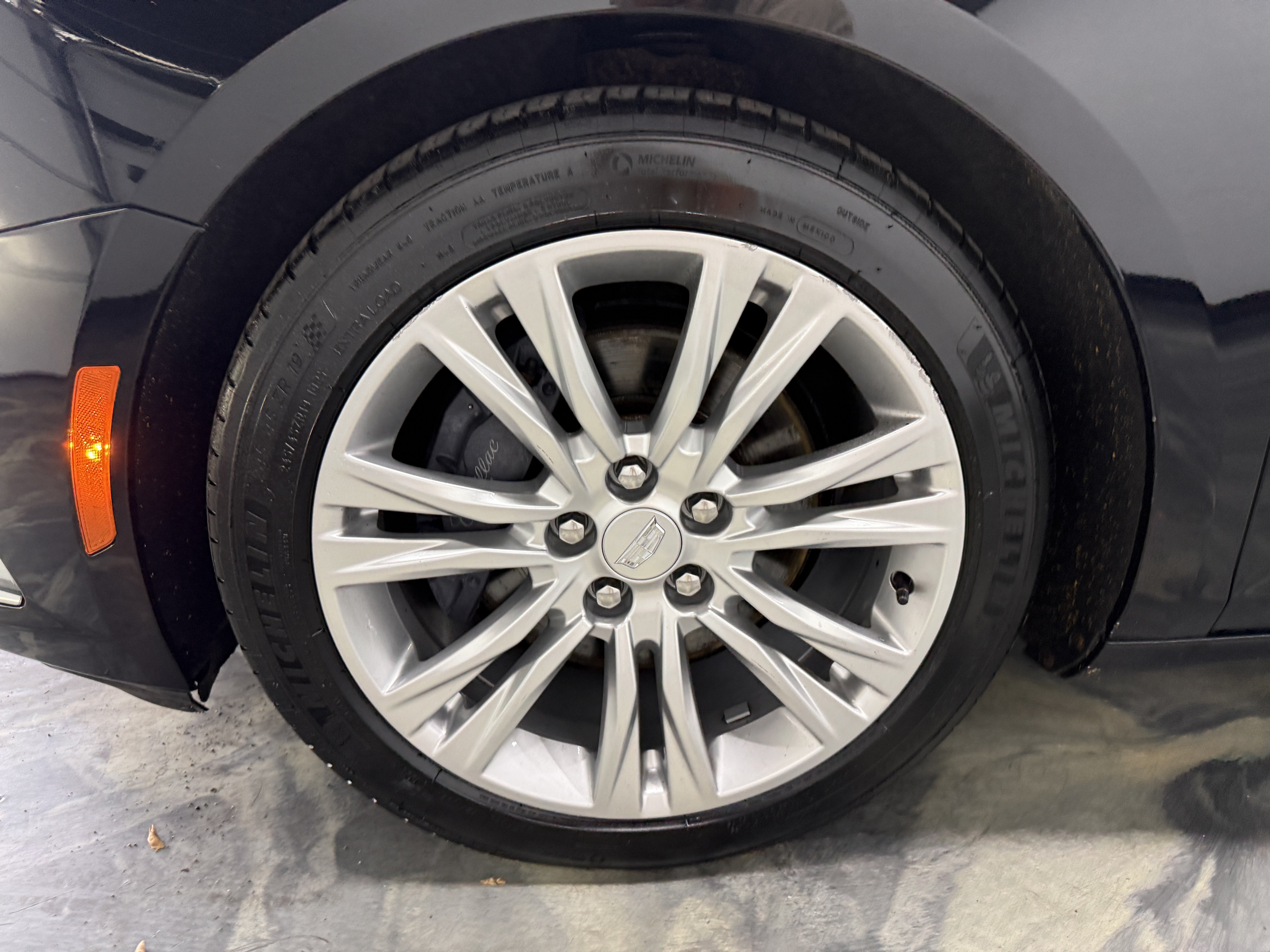 Used 2018 Cadillac XTS Luxury AWD/4WD image 27