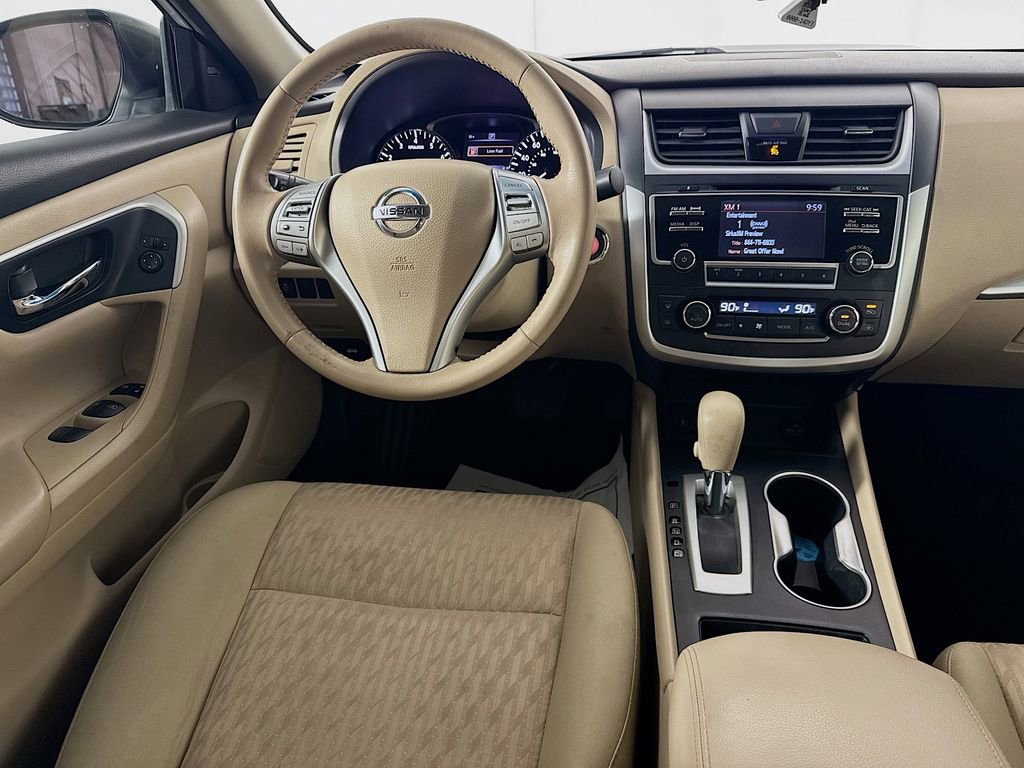 Used 2017 Nissan Altima 2.5 SV w/ Convenience Package image 27