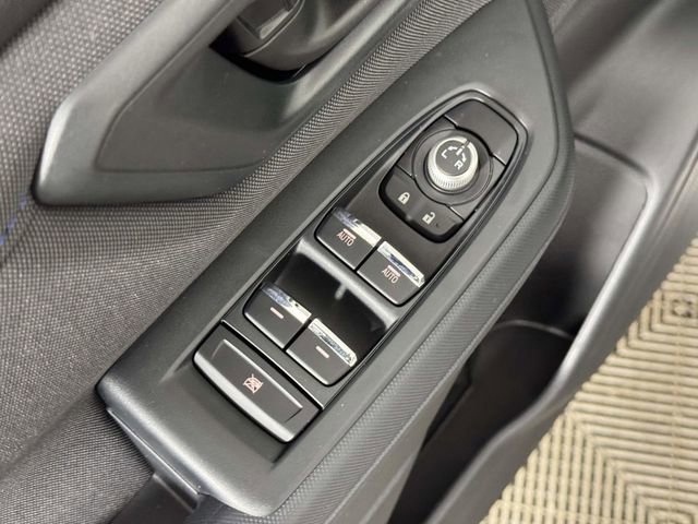 Certified 2025 Subaru Forester Premium image 18