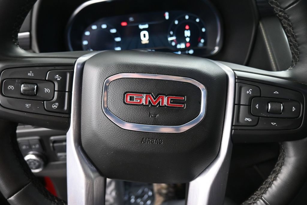 Used 2024 GMC Yukon XL SLT w/ SLT Luxury Package AWD/4WD image 38