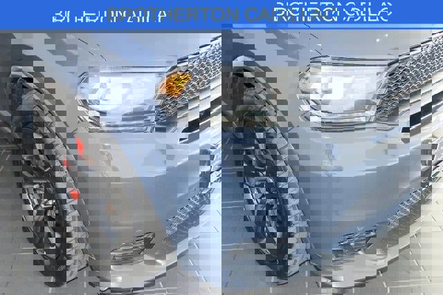 Used 2018 Dodge Durango SRT w/ SRT Interior Appearance Group image 12