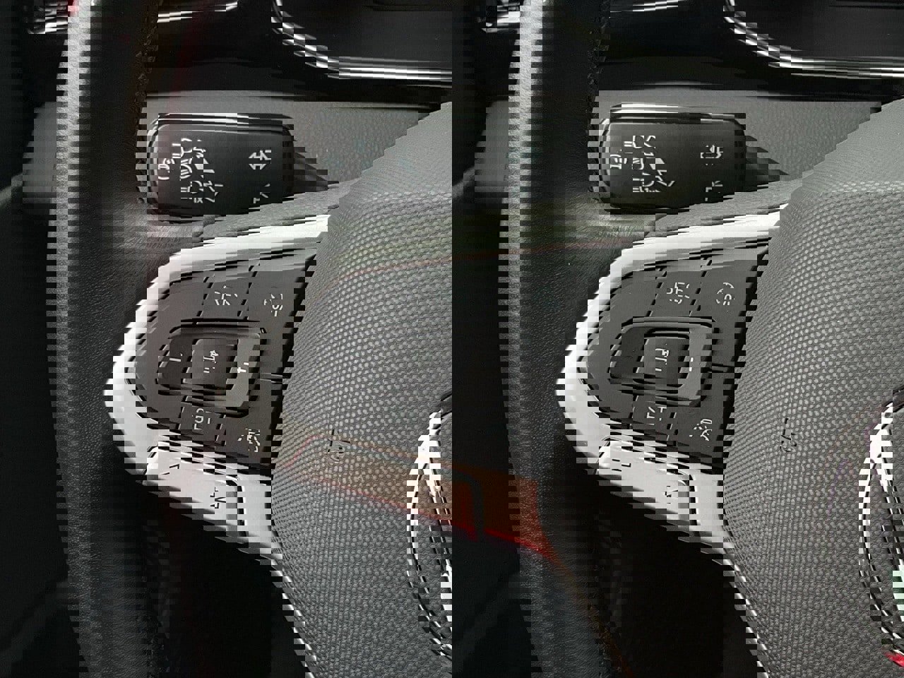 Used 2025 Volkswagen Jetta Sport image 22