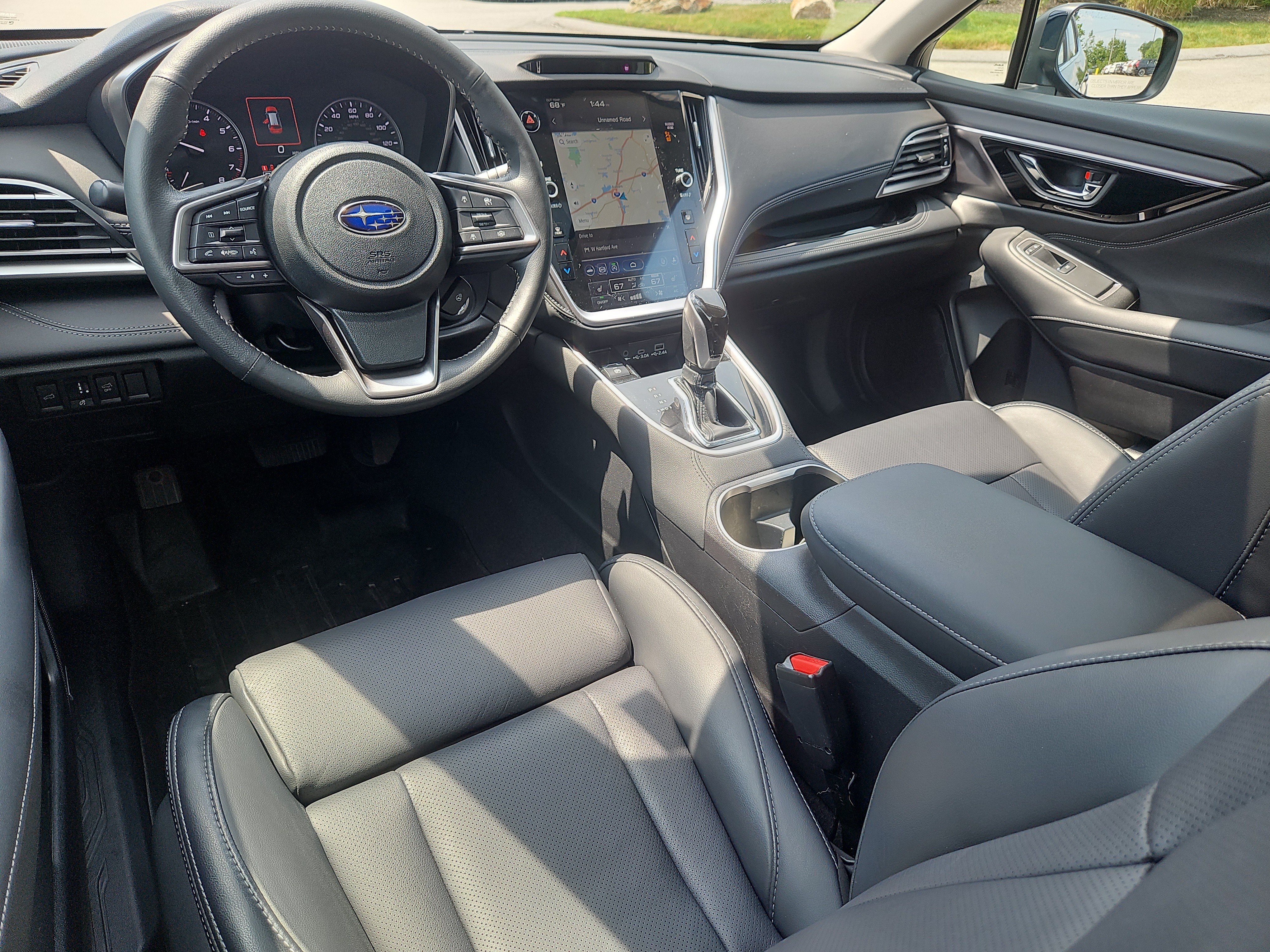 Used 2024 Subaru Outback Limited AWD/4WD image 3