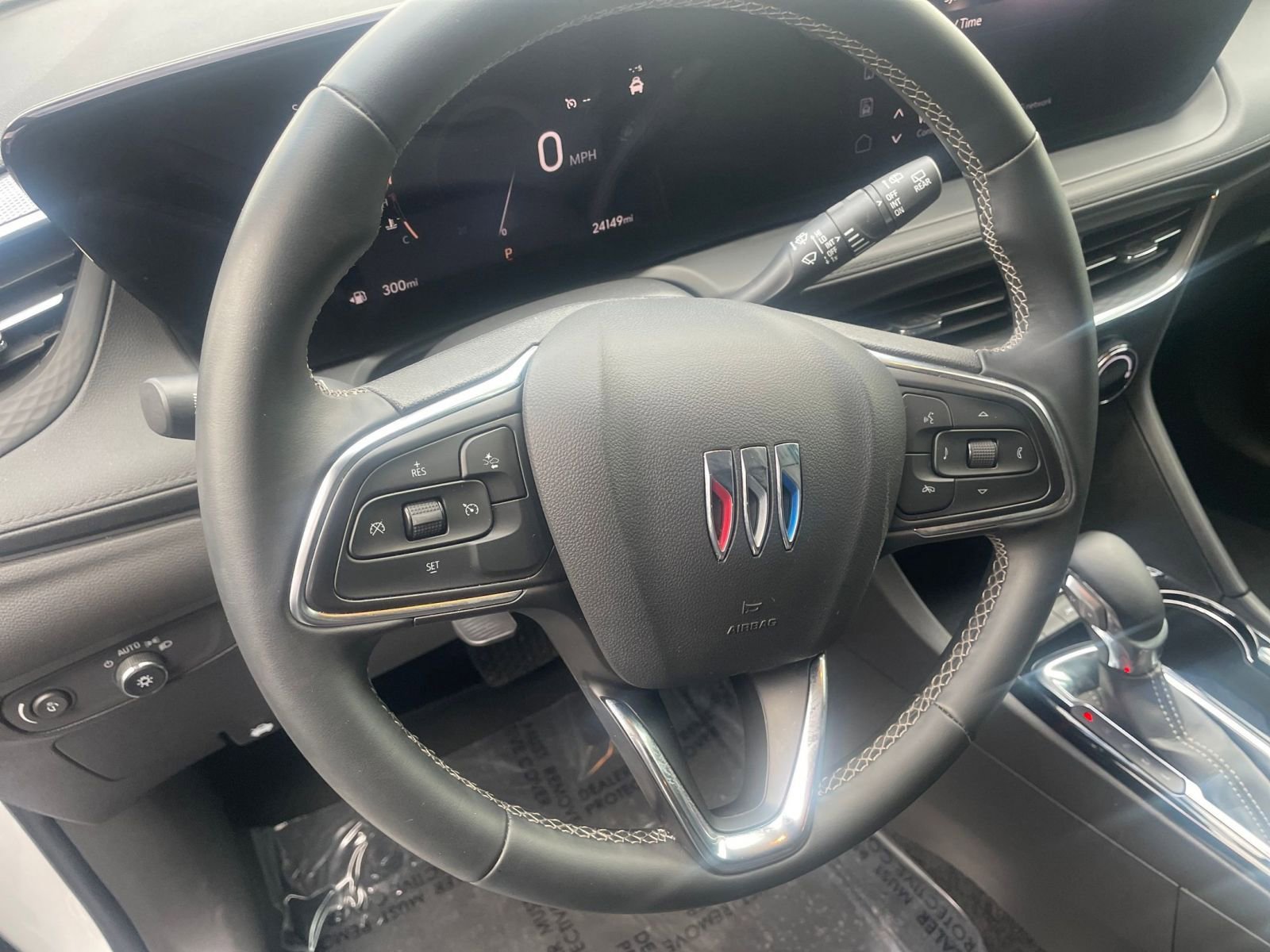 Used 2025 Buick Encore GX Preferred image 27