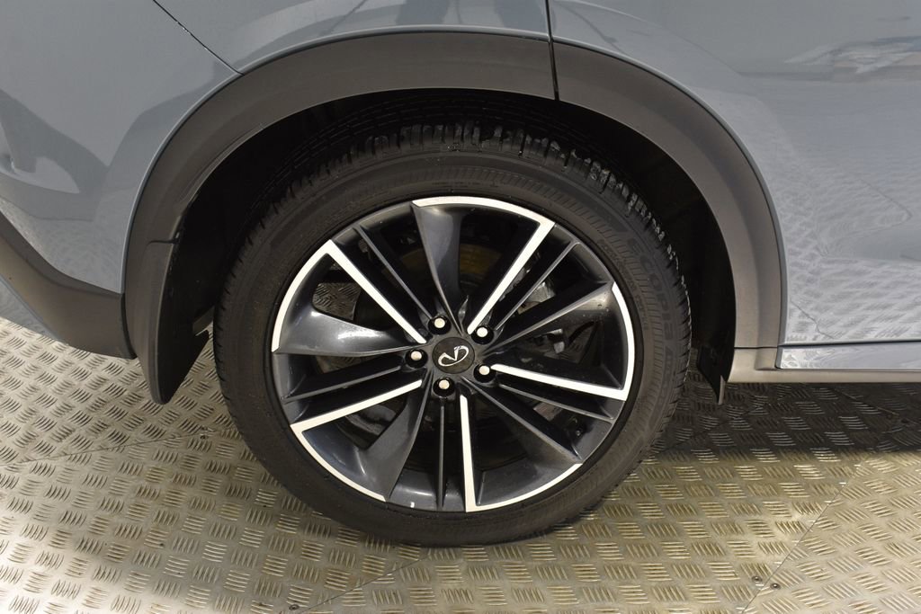 Certified 2025 INFINITI QX55 Essential image 38