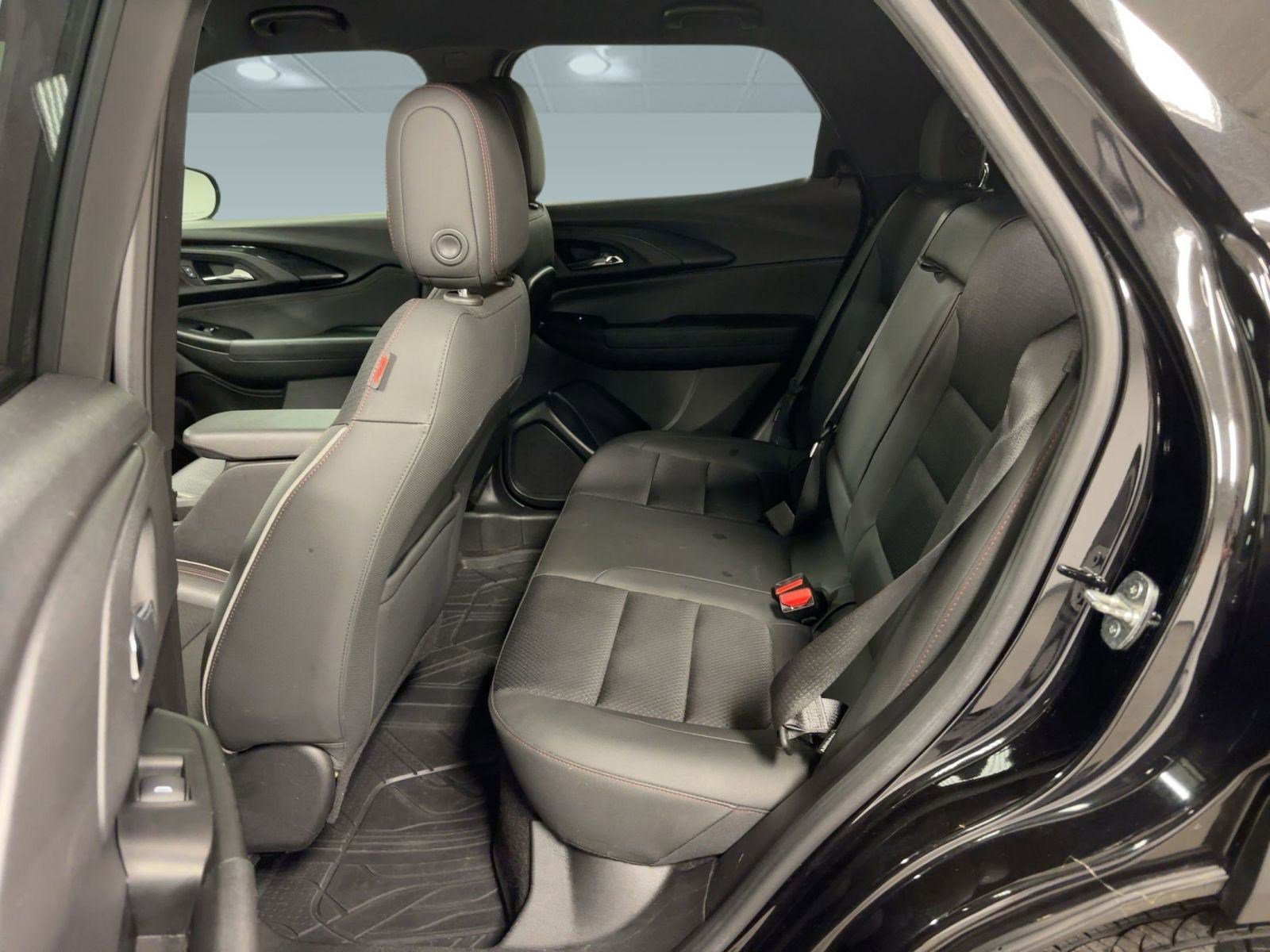 Used 2022 Chevrolet TrailBlazer RS image 13