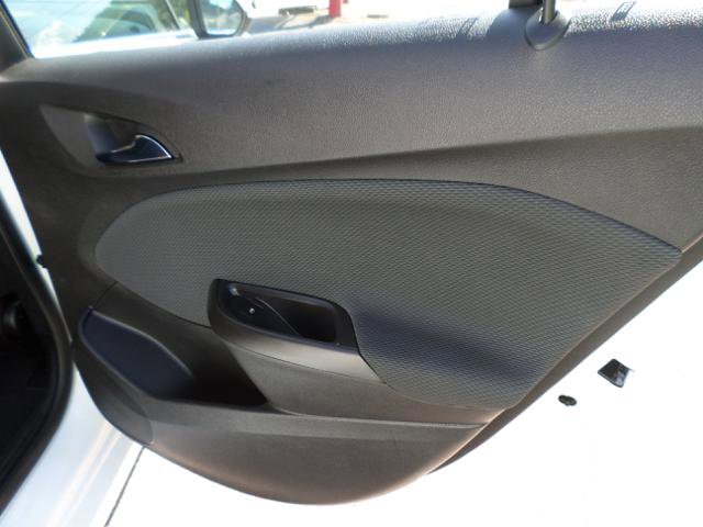 Used 2018 Chevrolet Cruze LT w/ Convenience Package image 33