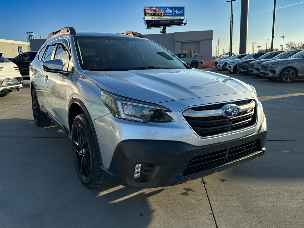 Used 2022 Subaru Outback Premium image 9