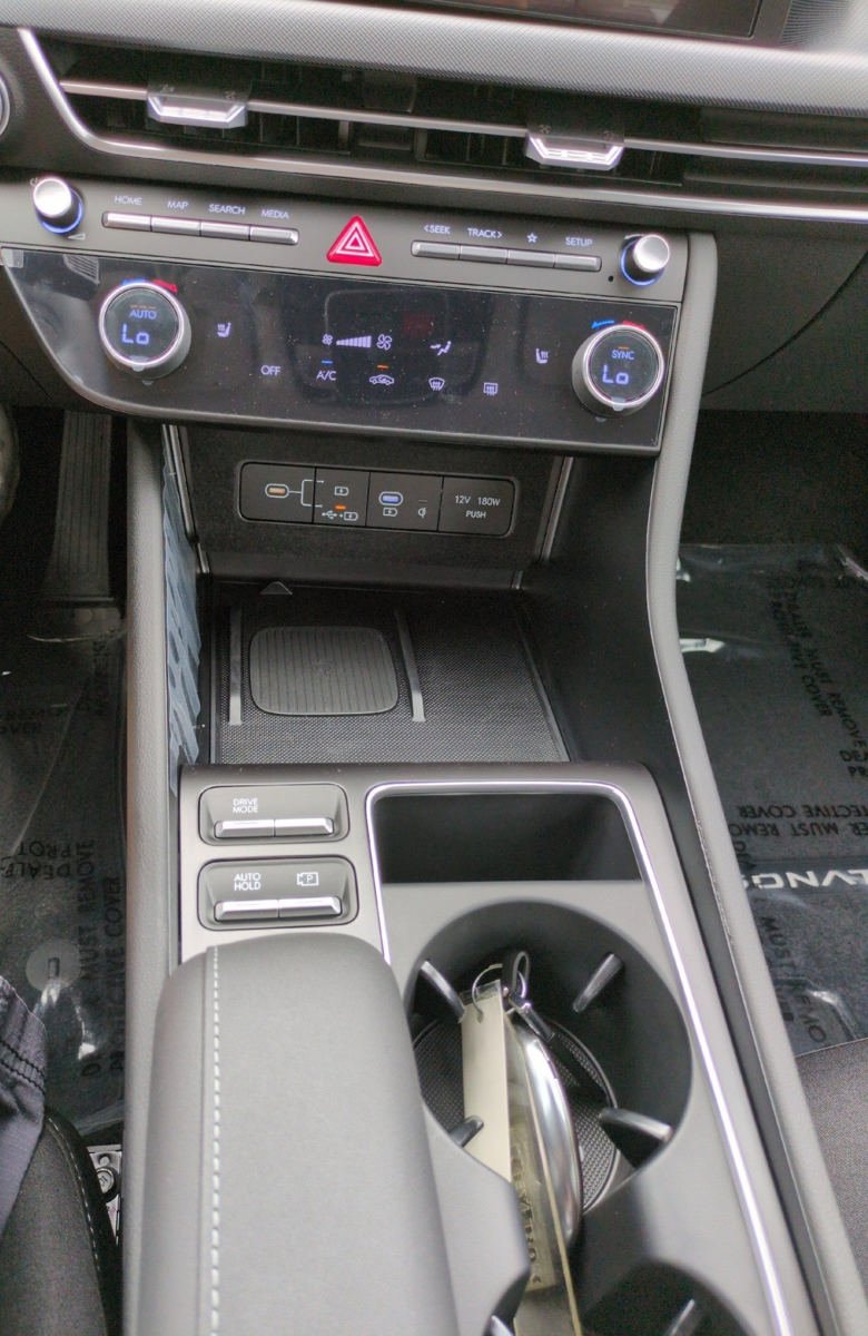 New 2026 Hyundai Sonata SEL FWD image 21