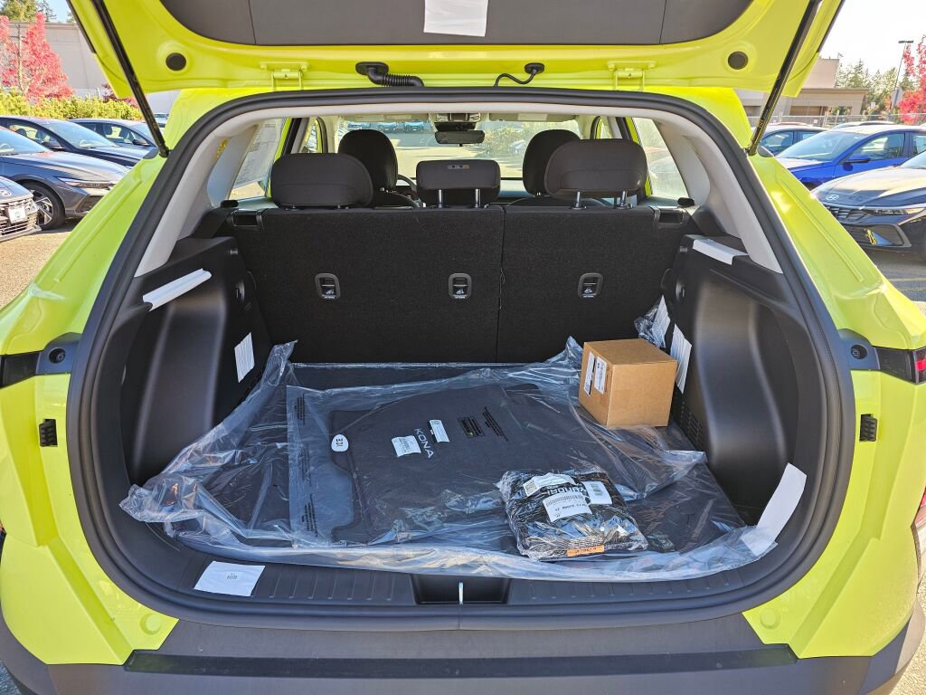 New 2026 Hyundai Kona SE image 15