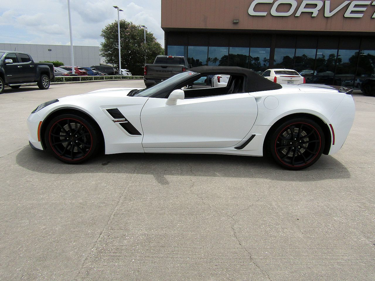 Used 2019 Chevrolet Corvette Grand Sport RWD image 26