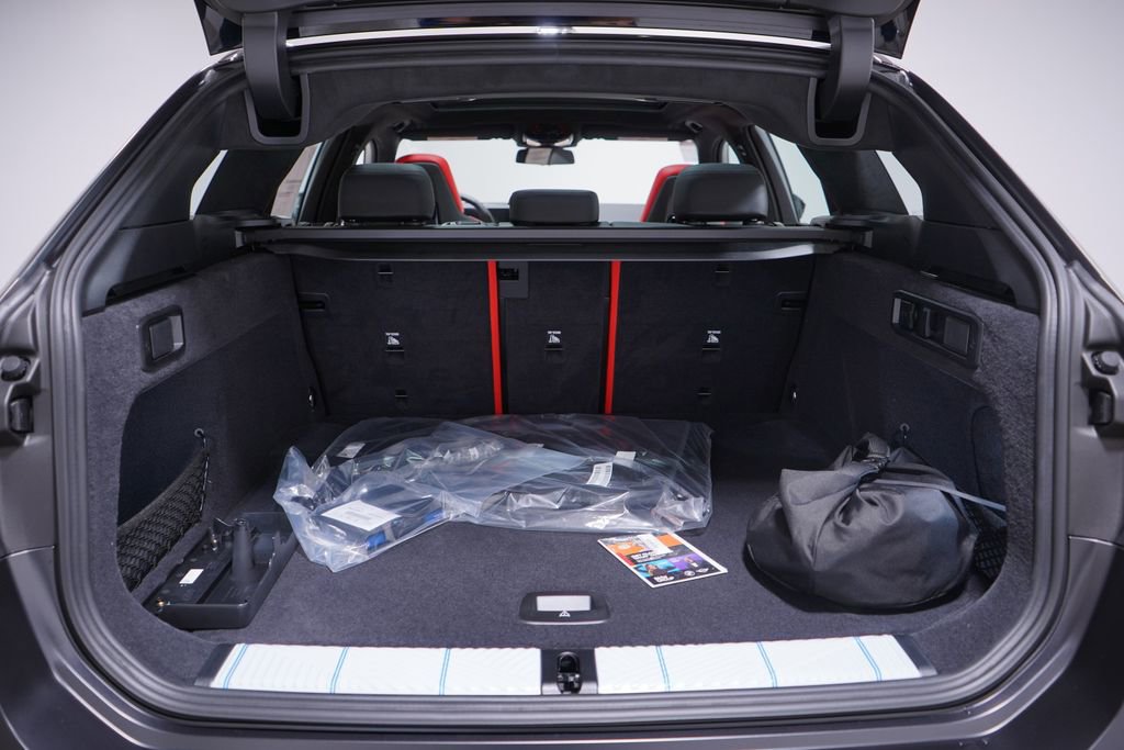 New 2026 BMW M5 Touring image 25