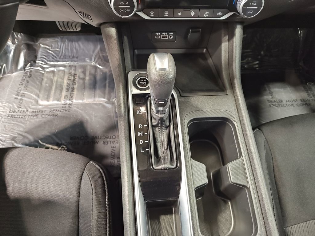 Used 2020 Nissan Sentra SV image 11