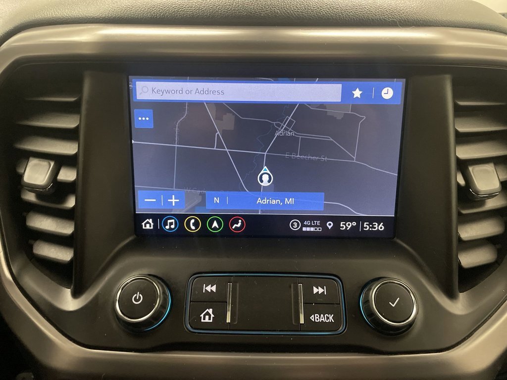 Used 2021 GMC Acadia AT4 w/ GMC Pro Grade Package image 8