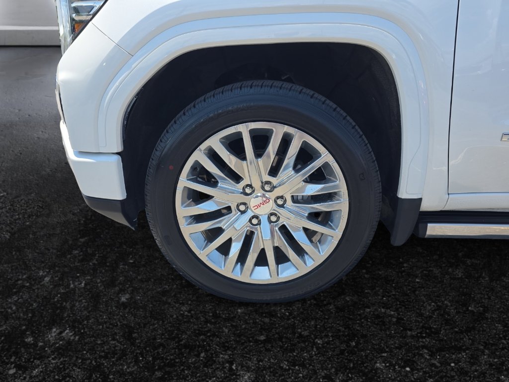 Used 2022 GMC Sierra 1500 Denali w/ Denali Reserve Package image 9