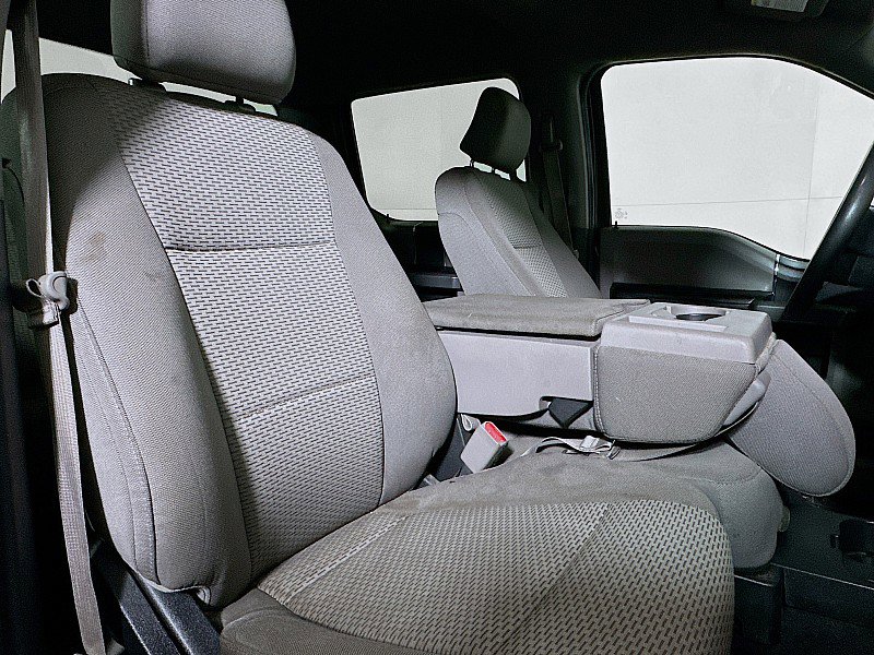 Used 2016 Ford F150 XLT image 25