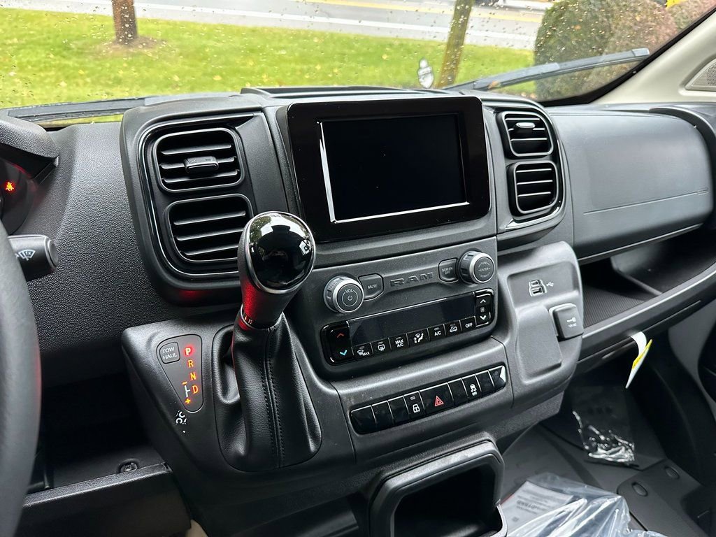 New 2026 RAM ProMaster 2500 w/ Convenience Group image 3