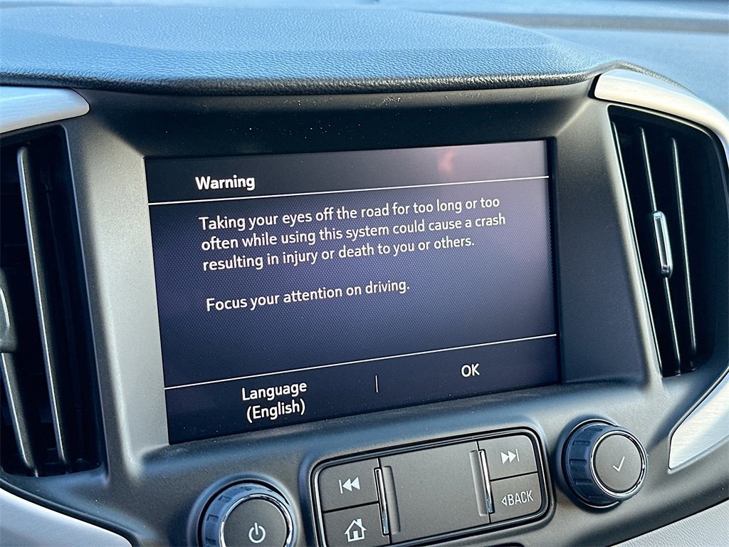 New 2024 GMC Terrain SLT w/ Tech Package image 13