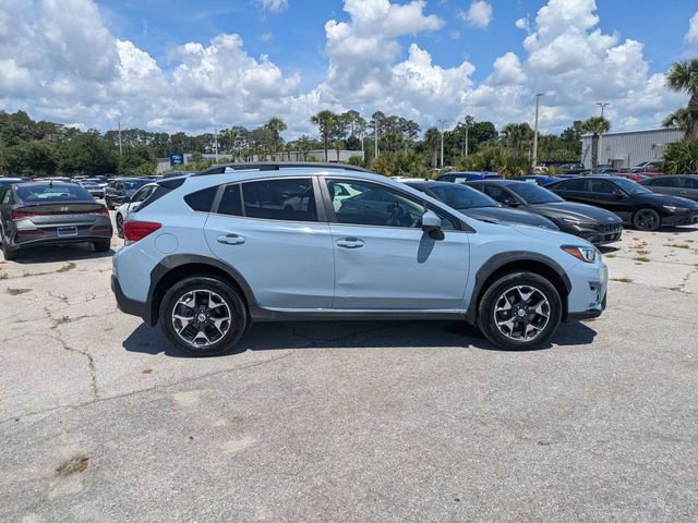 Used 2018 Subaru Crosstrek 2.0i Premium AWD/4WD image 2