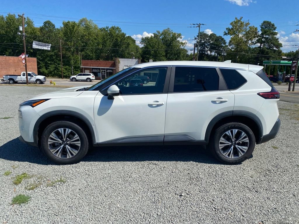 Used 2023 Nissan Rogue SV FWD image 6