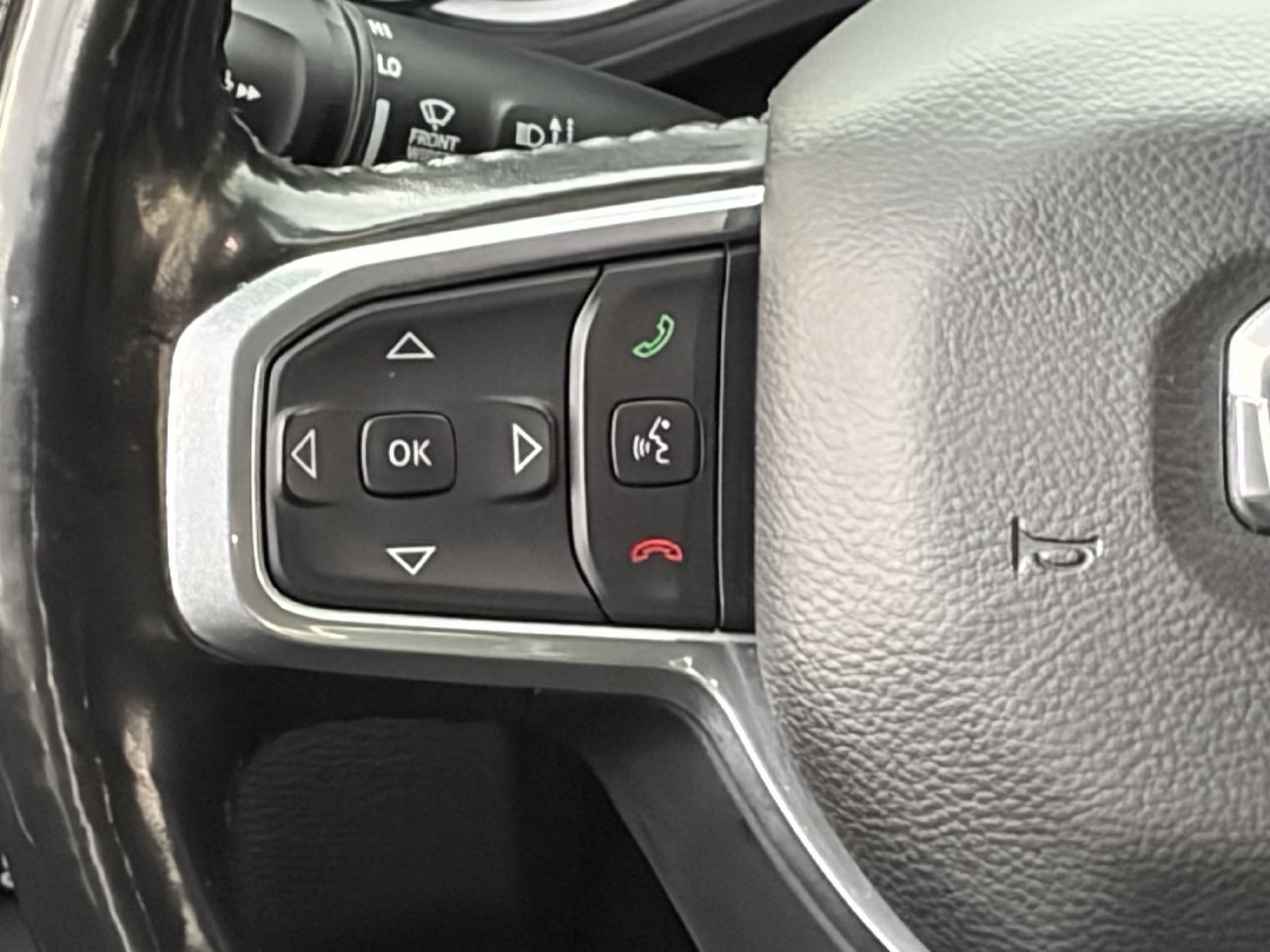 Used 2020 RAM 1500 Laramie RWD image 27