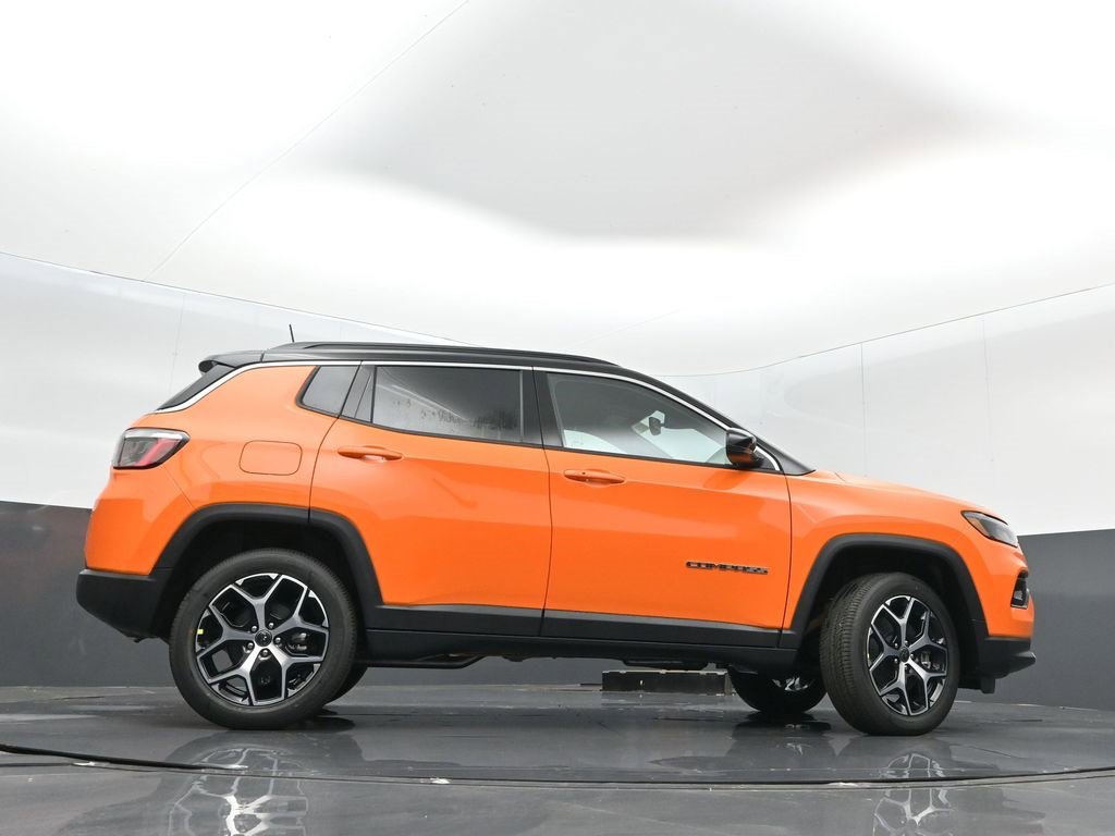 New 2026 Jeep Compass Limited image 37