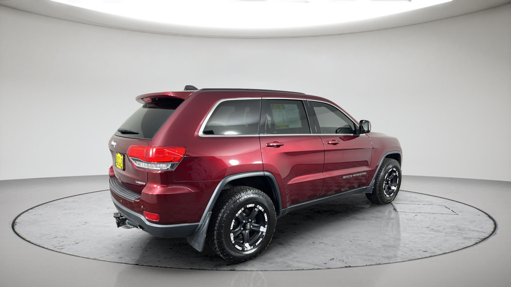 Used 2017 Jeep Grand Cherokee Laredo AWD/4WD image 7