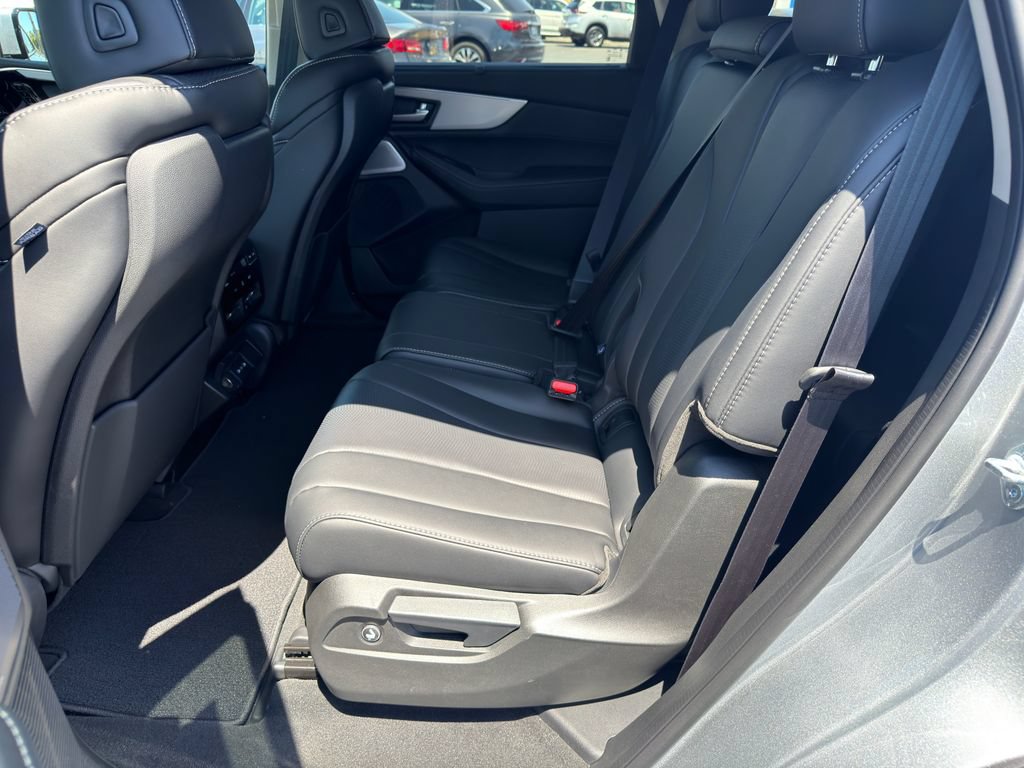 Certified 2026 Acura MDX FWD w/ Technology Package image 29