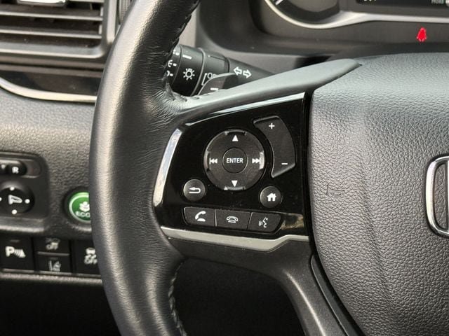 Used 2022 Honda Pilot Touring image 14