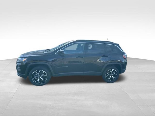 Used 2026 Jeep Compass Limited image 3