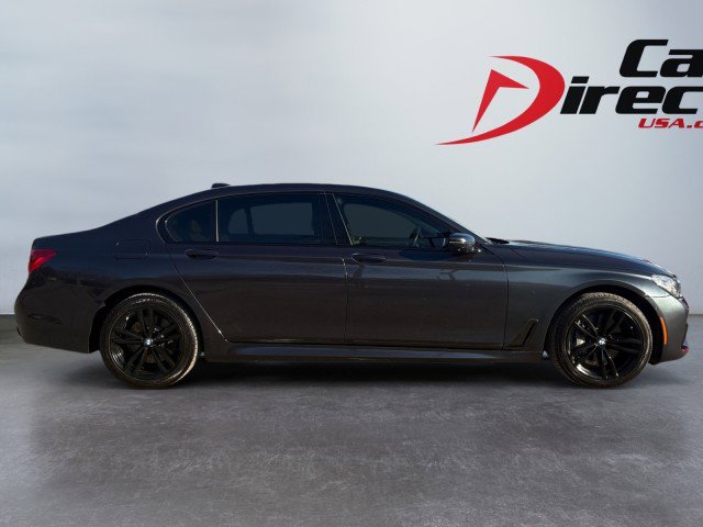 Used 2016 BMW 750i xDrive image 9