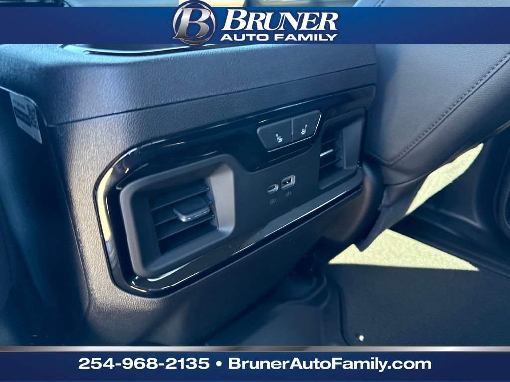 New 2026 GMC Sierra 2500 AT4 w/ AT4 Premium Plus Package image 24