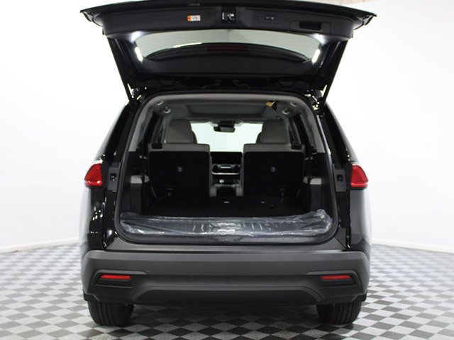 New 2026 Toyota Grand Highlander XLE image 9