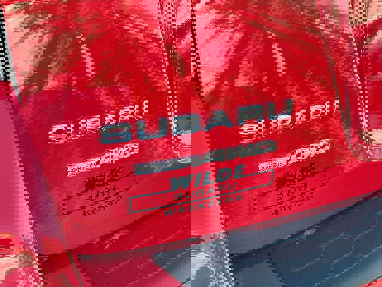 Certified 2023 Subaru Crosstrek 2.0i image 17