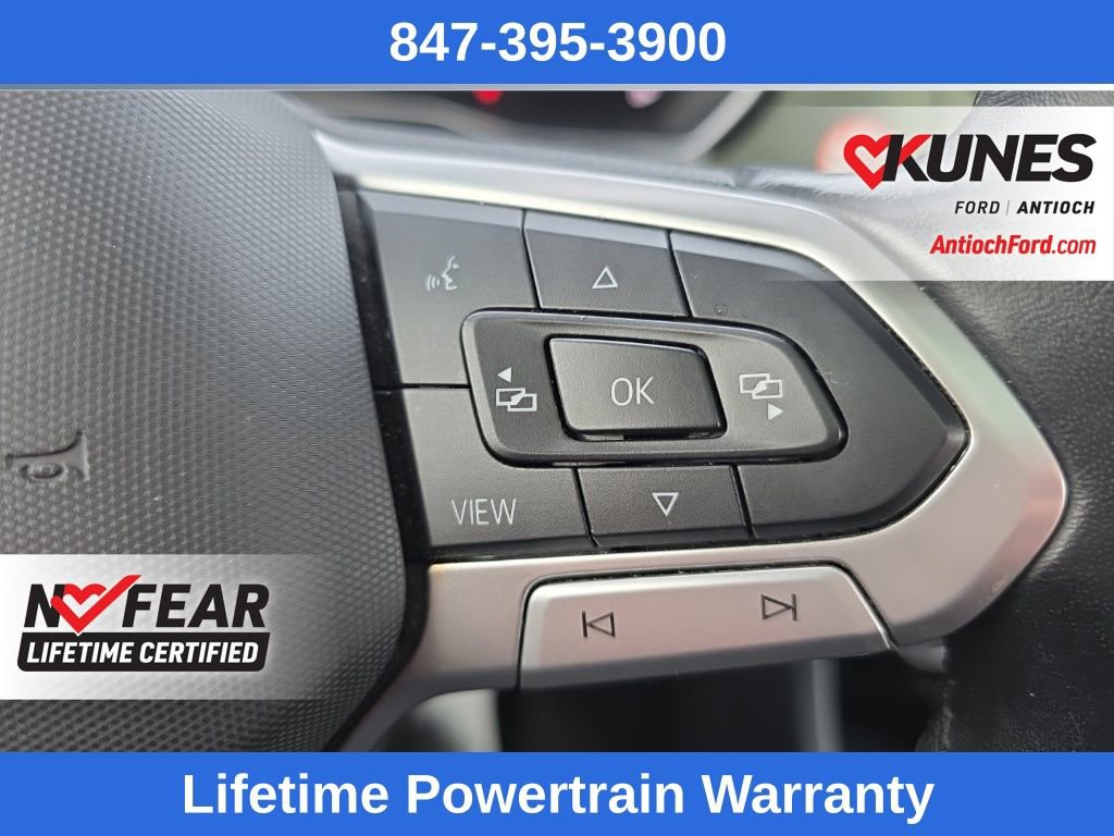 Used 2024 Volkswagen Jetta SE image 30