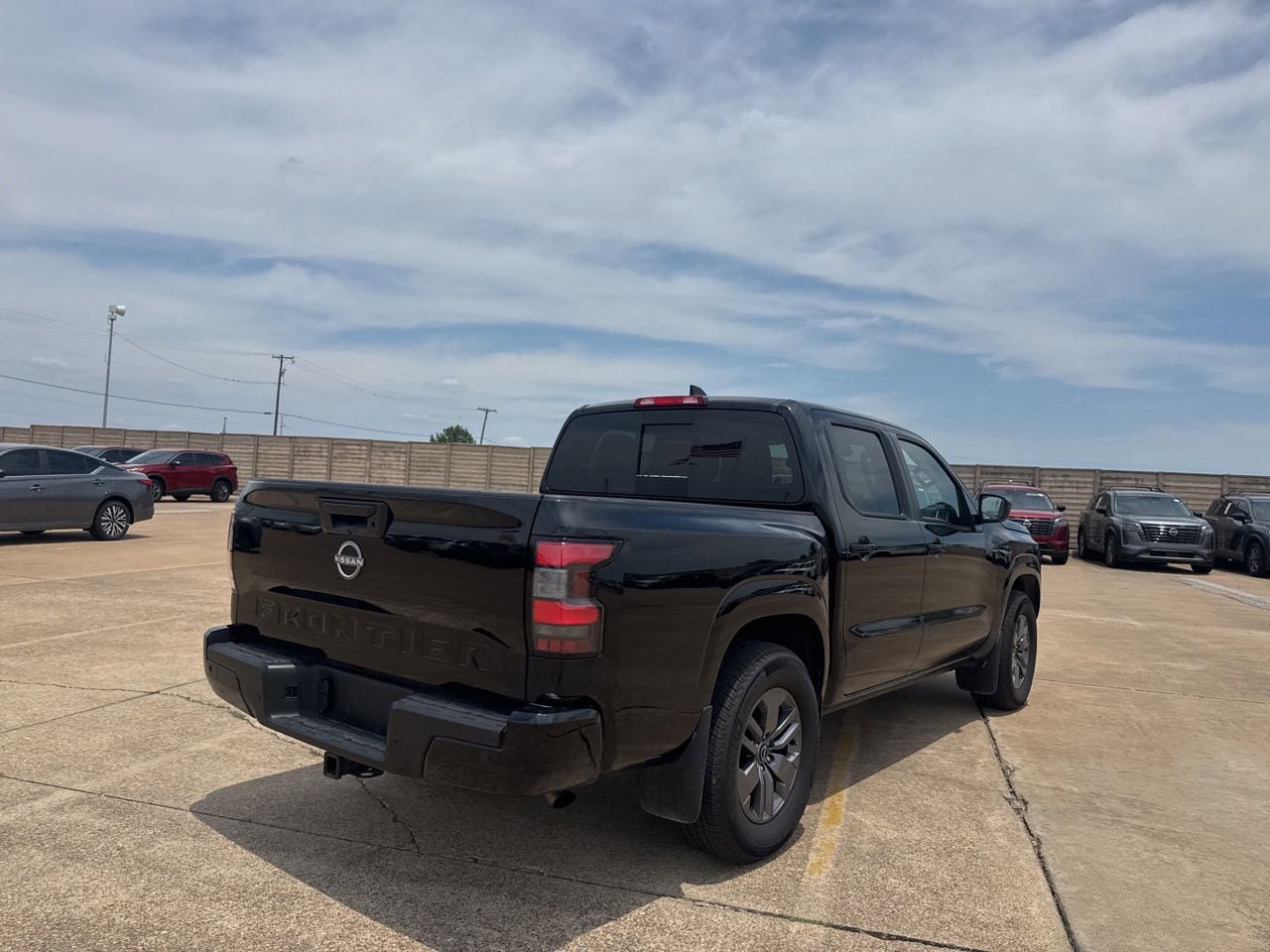 Certified 2025 Nissan Frontier SV w/ SV Convenience Package RWD image 21