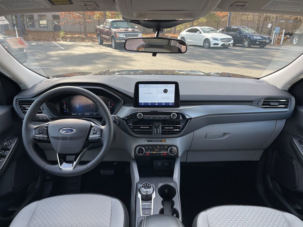 Used 2023 Ford Escape Active w/ Cold Weather Package image 8