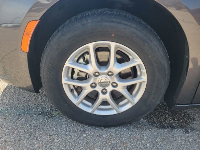 Used 2023 Chrysler Pacifica Touring-L FWD image 19
