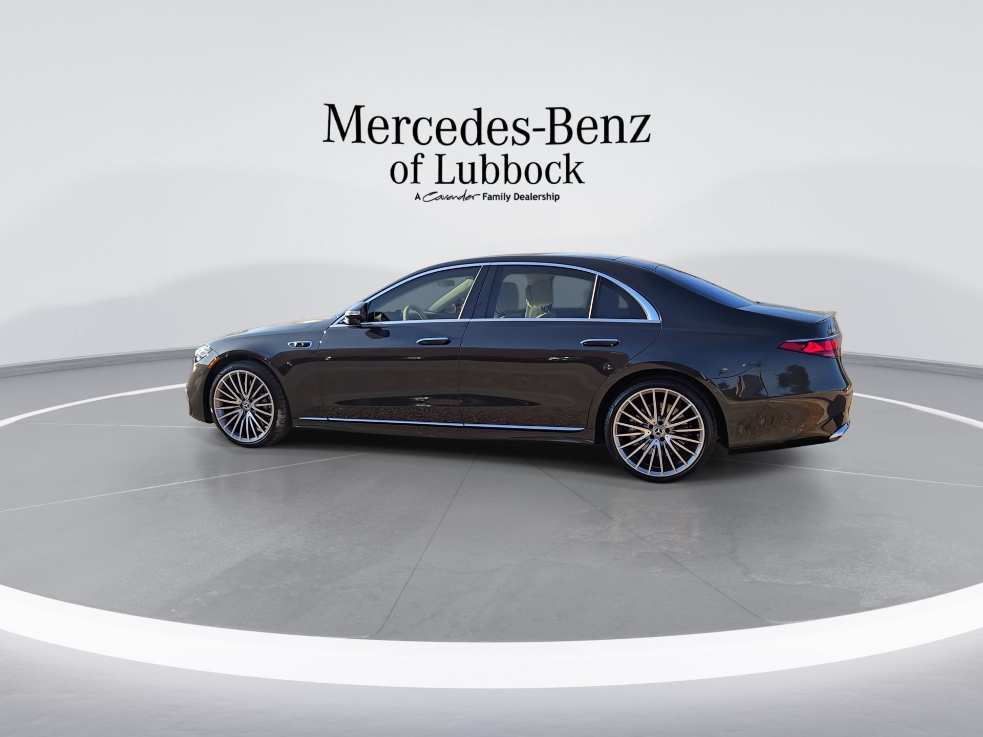 New 2027 Mercedes-Benz S 580 4MATIC Sedan image 6