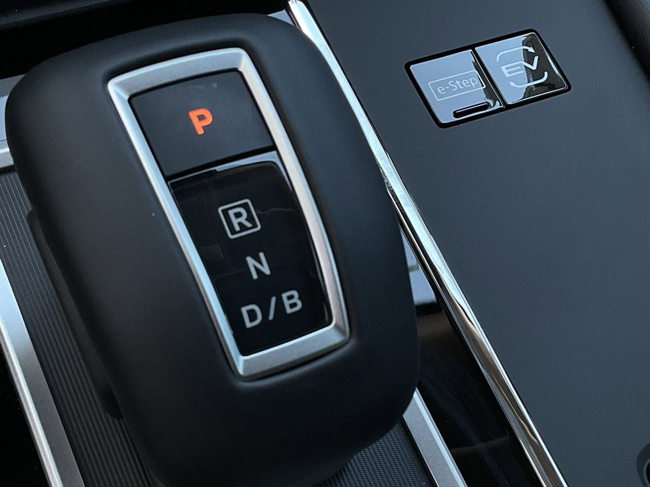 New 2026 Nissan Rogue SL image 34